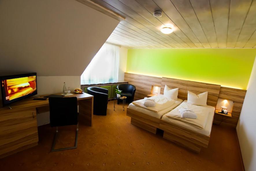 Hotel Traube Lossburg Exterior foto